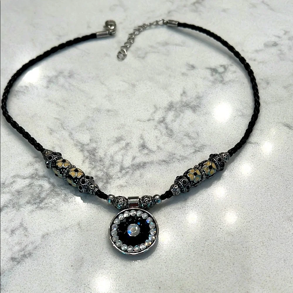 Ladies Golf Marker Necklace - Picture 1 of 6